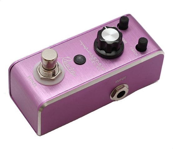Pedale de guitare mauve