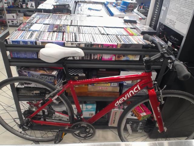 Velo de route rouge et blanc