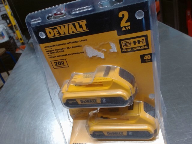 2x batterie dewalt 2ah 20v