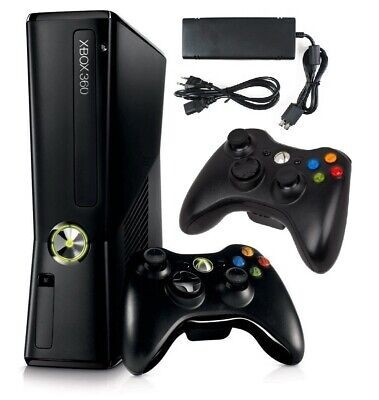 Xbox 360 + cables et manete