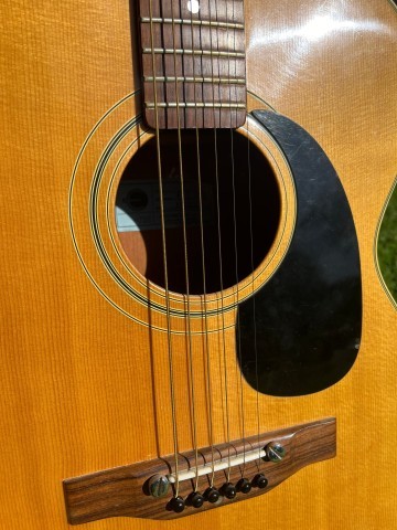 Guitar accoustique ss corde epiphone