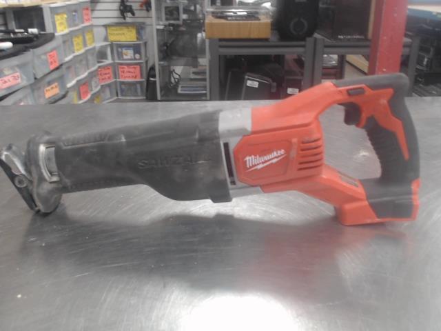 Sawsall 18v no batt/chrg