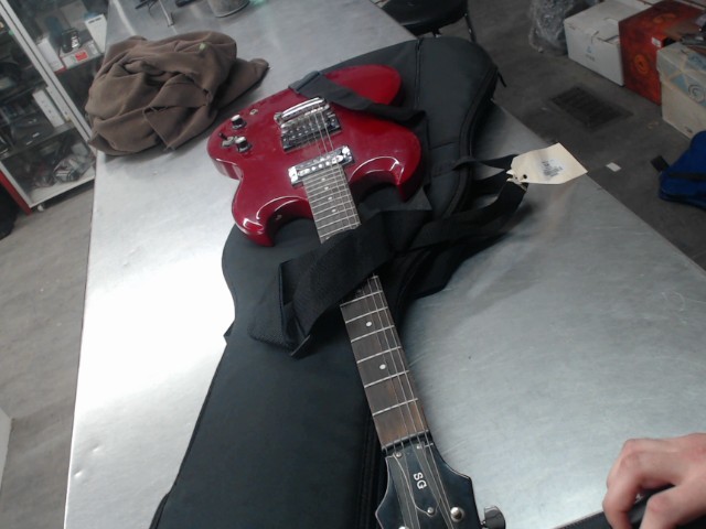 Special sg model epiphone   guit