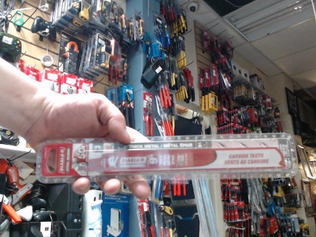 Metal carbide blade pack