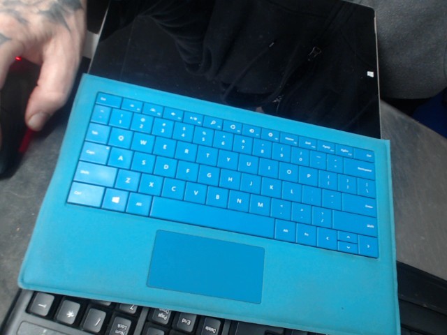 Surface pro dnas sac bleu