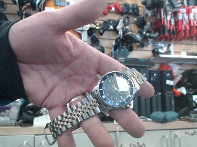 Montre 2 tone date