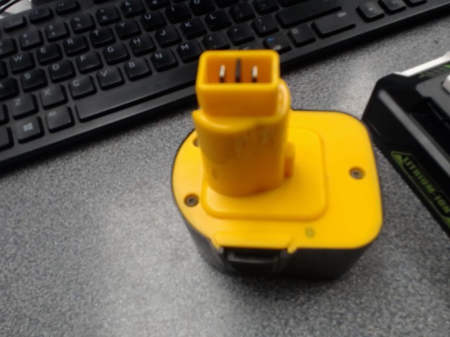 Vielle batt dewalt replacement