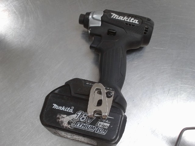 Impact drill makita av batterie