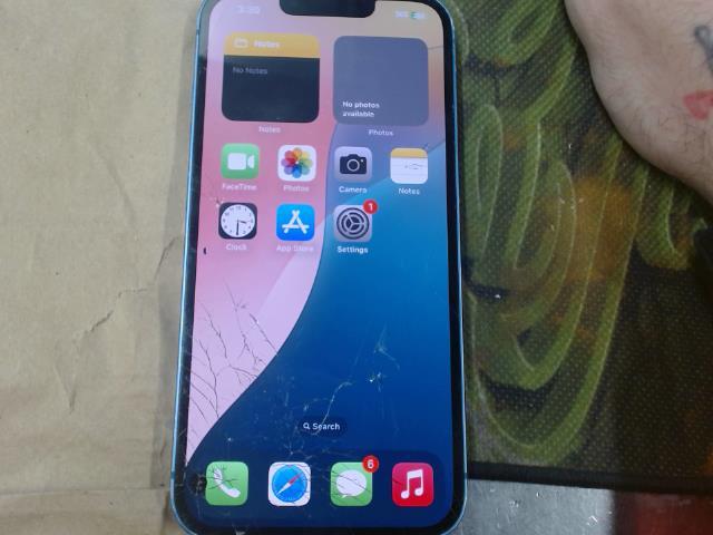 Iphone 13 128gb cracked front screen