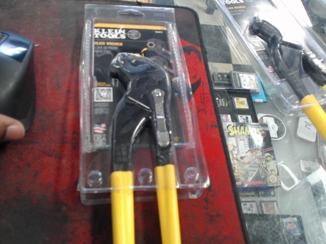 Plier wrench