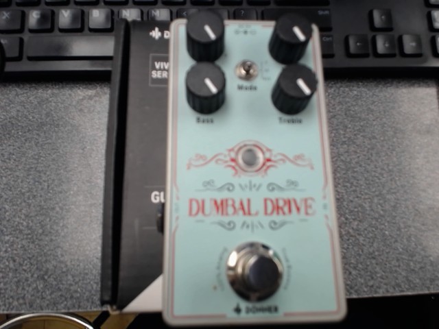 Pedal de guit neuf dans boite