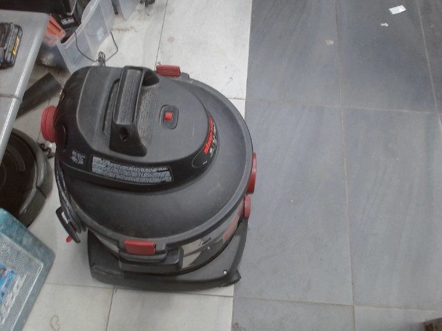 Balyeuse shop vac