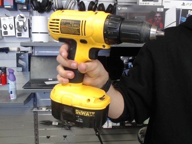 Drill dewalt + battery