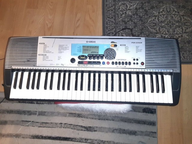 Yamaha piano