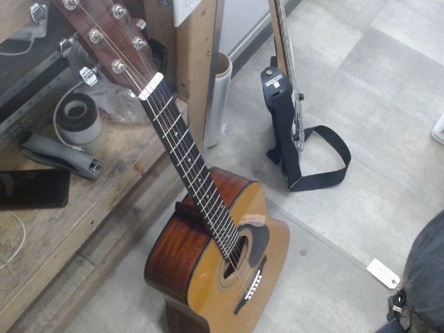 Guitare accoustique