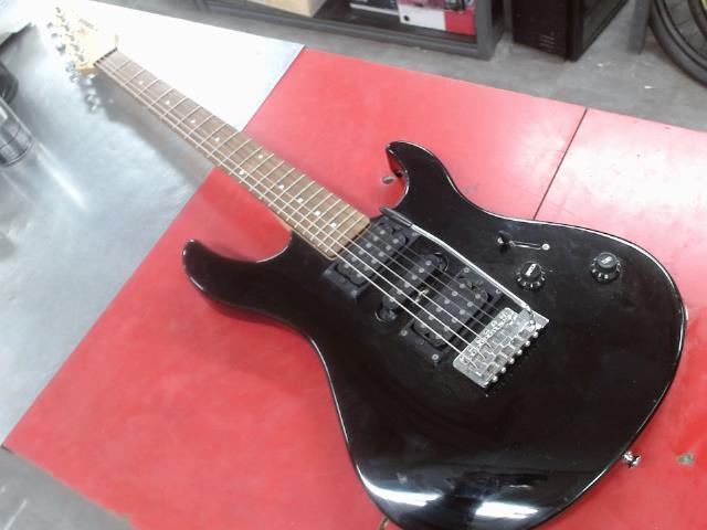 Guitare electrique yamaha noir pas d'acc