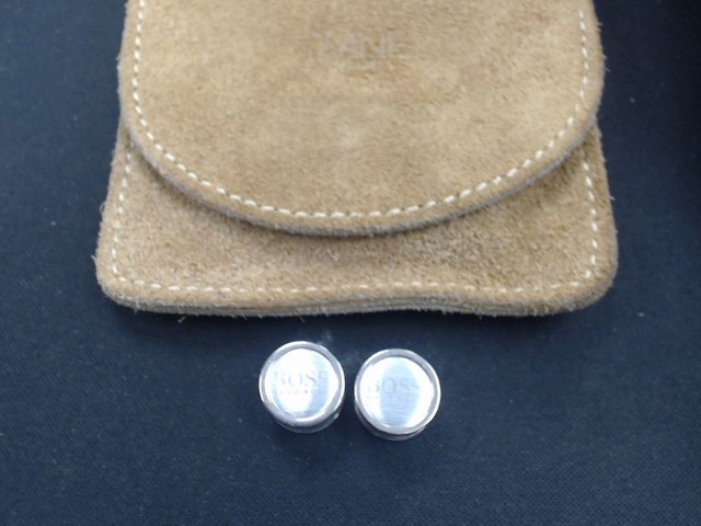 Cufflinks boss dans case suede
