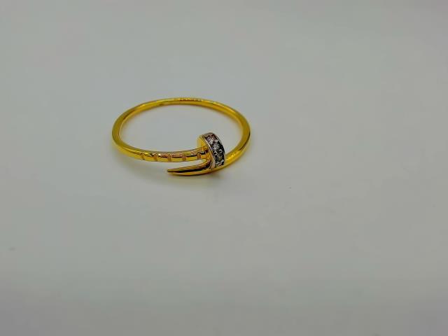 BAGUE EN OR 10KT NEW