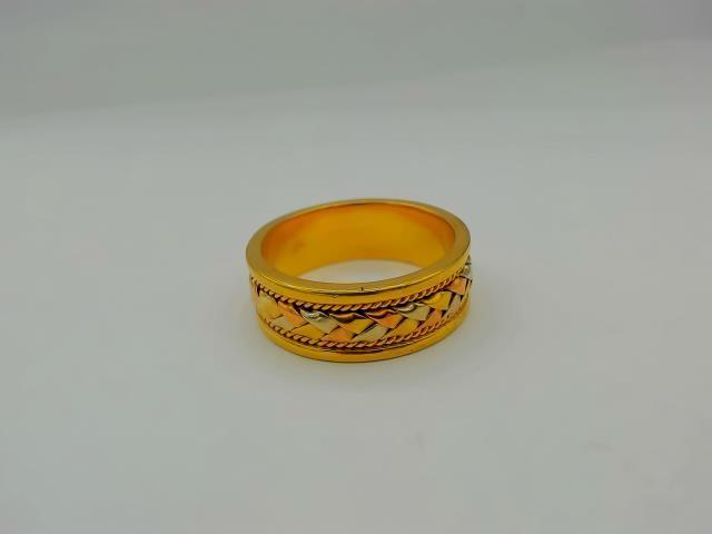 BAGUE EN OR 10KT