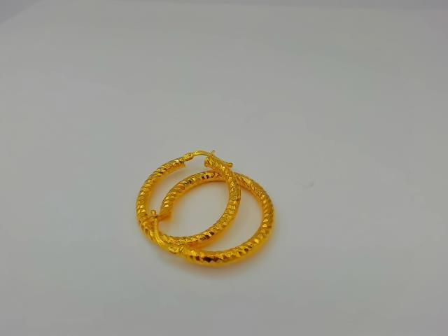 BOUCLES D OREILLES EN OR 18KT