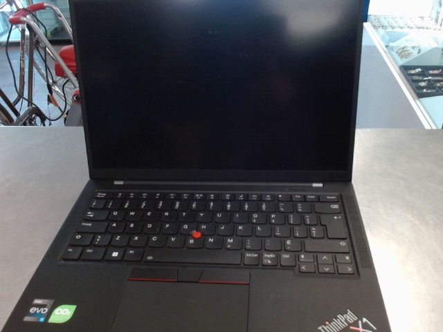 Thinkpad i5-1335u/16gbram/512gbssd