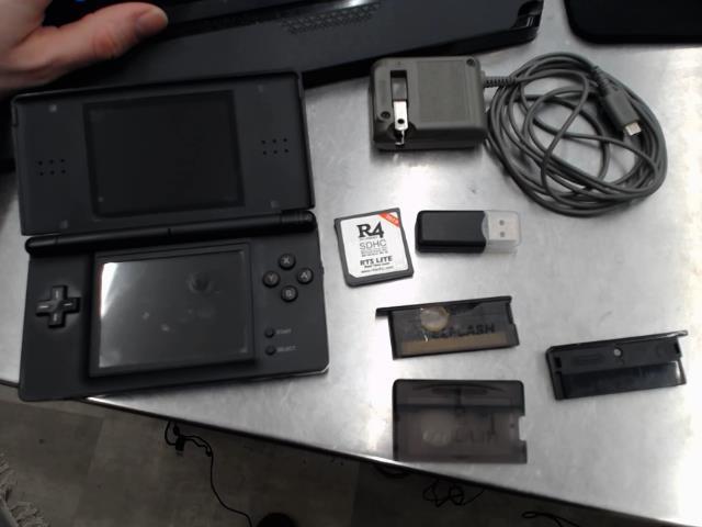 Console ds lite avec mod pack