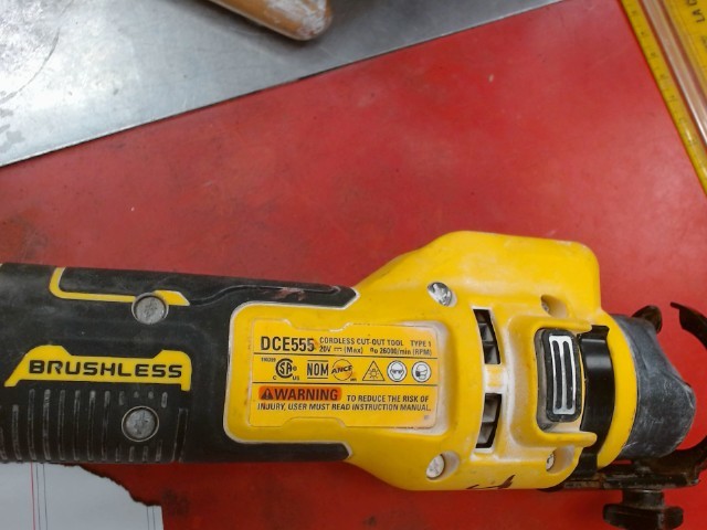 Cordless cut-out tool