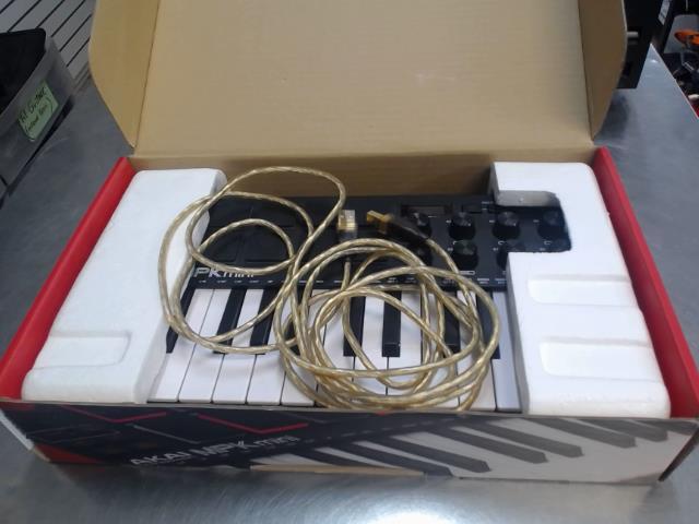 Clavier mps mini akai