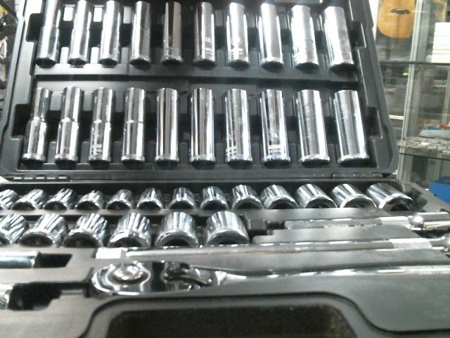 Kit dewalt socket