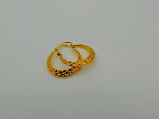 BOUCLES D OREILLES EN OR 18KT