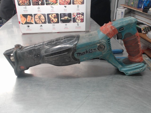 Sawzall makita a batterie