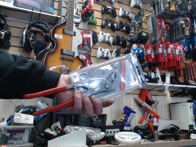 Cobra plier