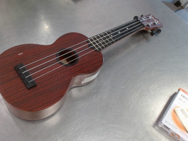 Suprano ukulele beavercreed dans case