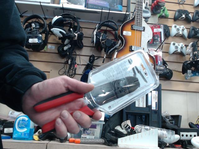 Stripper crimper