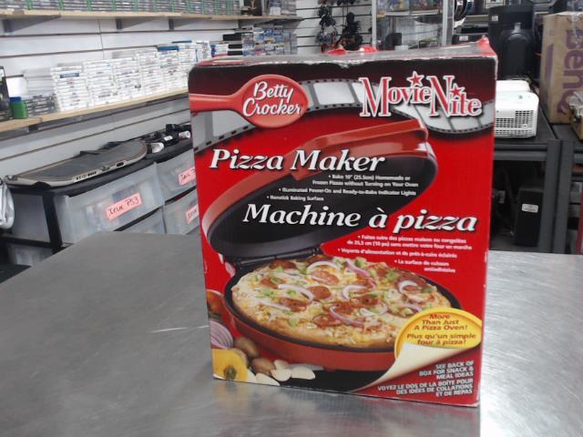 Machine a pizza neuve dans boite