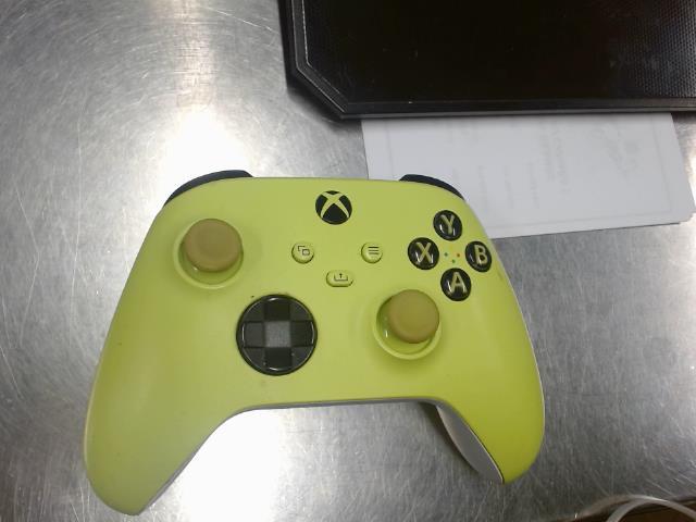 Manette xbox sans fils verte fluo