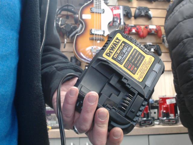 Chargeur 20 v max