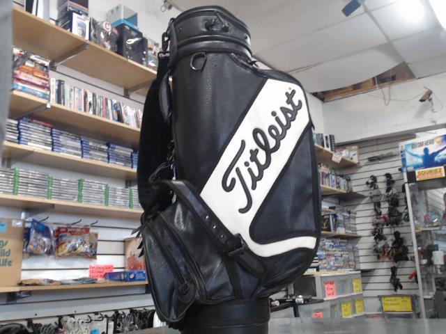 Sac golf cuir(vide)pas capuche