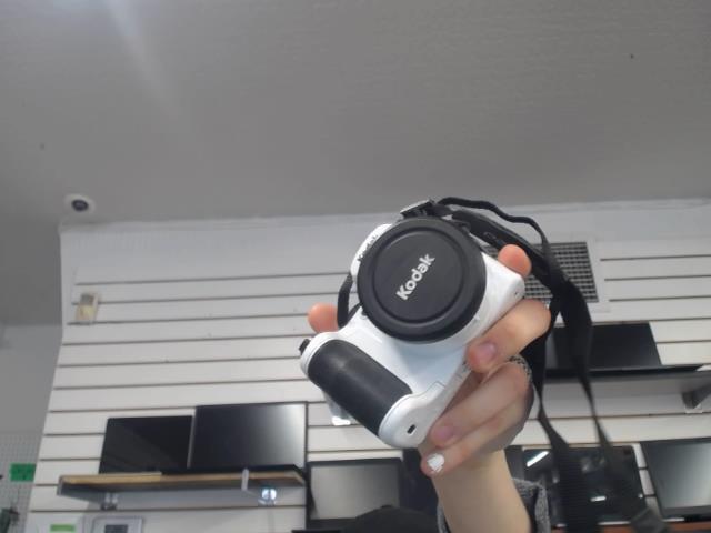 Kodak pixpro az252