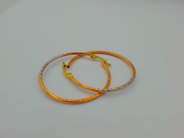 BOUCLES D OREILLES EN OR 10KT