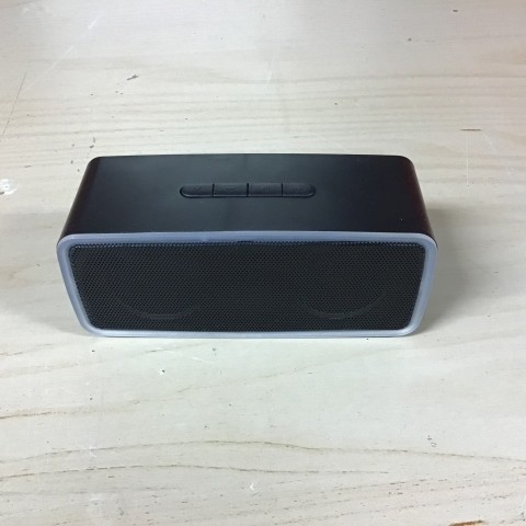Speaker bluetooth