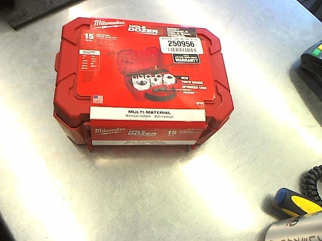 Milwaukee hole dozer box
