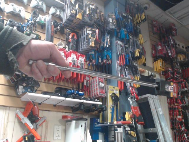 Breaker bar 18in