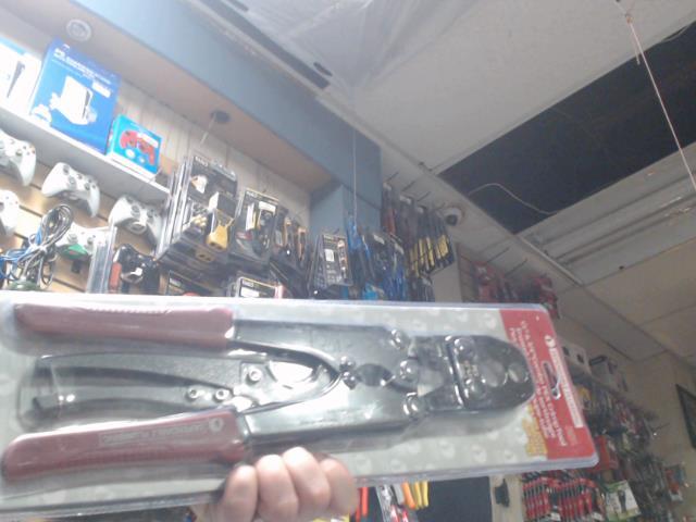 1/2 a 3/8 combo pex crimp tool