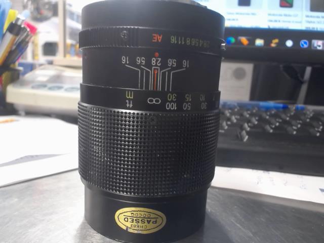 Sakar 1:2.8 f=135mm