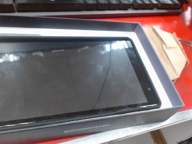 Tablette intelligente avec boite