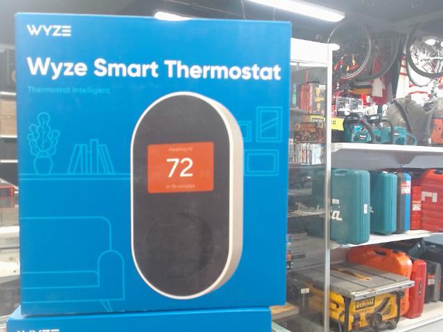 Wyze smart thermostat