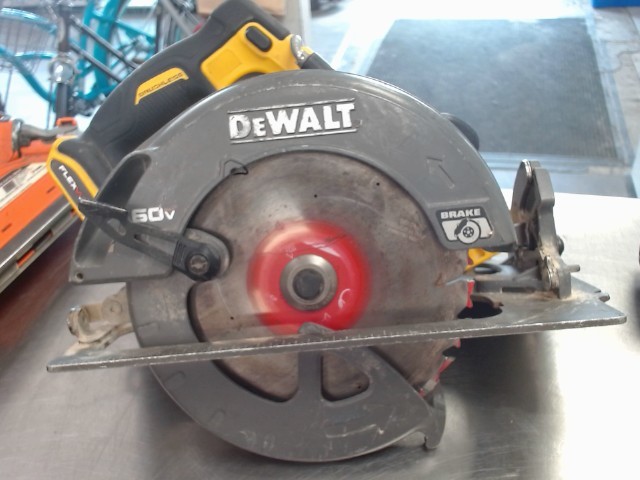 Circular saw dewalt flexvolt