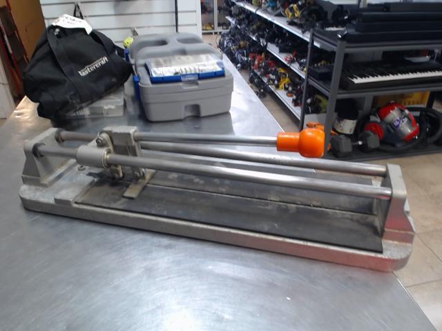 Coupe tuile manche orange