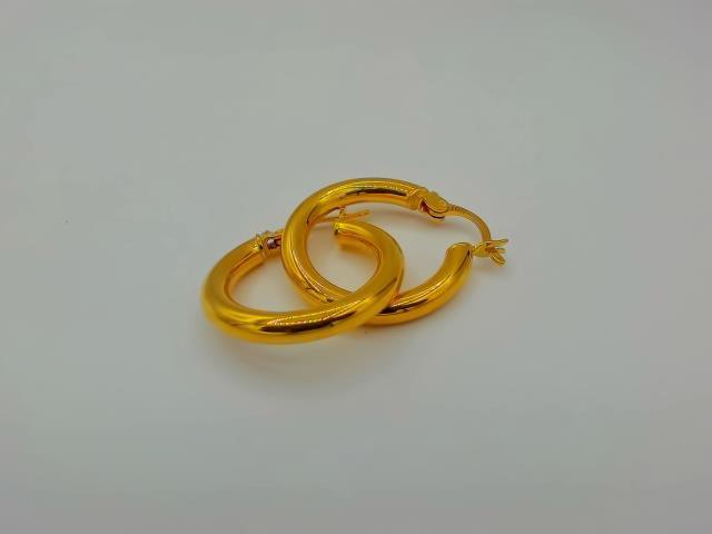 BOUCLES D OREILLES EN OR 10KT